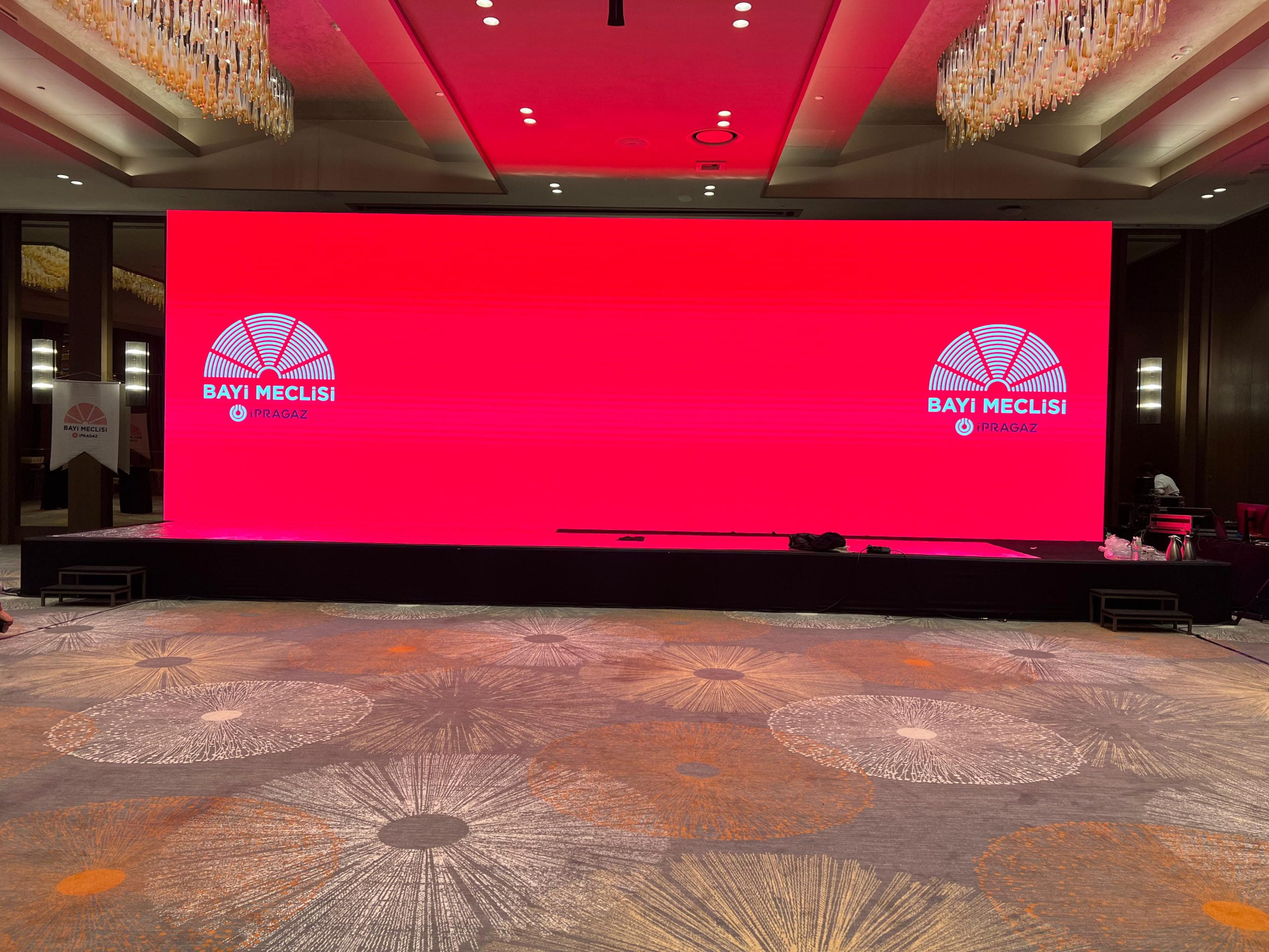 Telekom Bayi Toplantisi